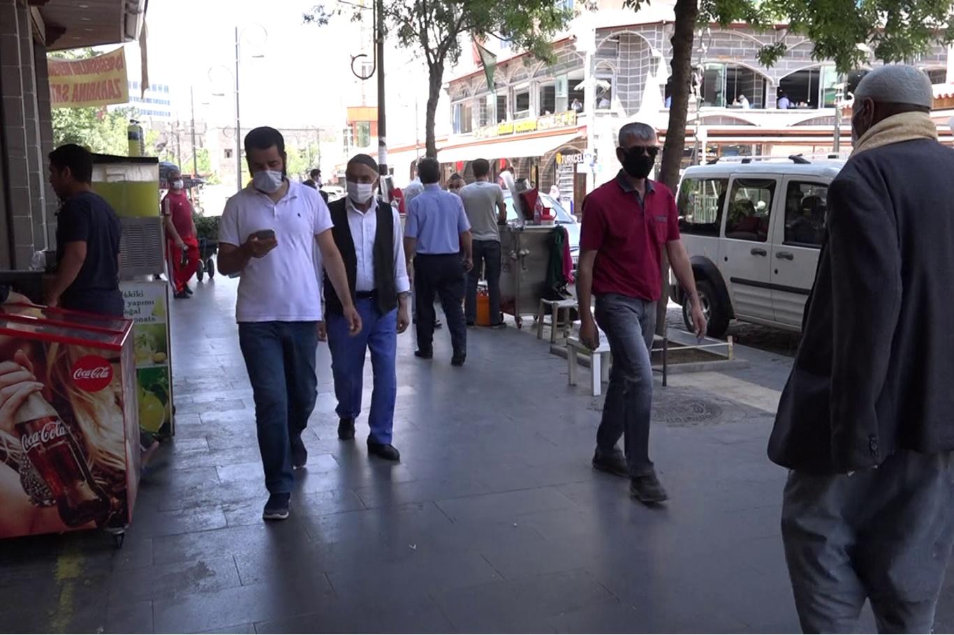 “Sosyal Medya Düzenlenmesi” adımı geç alınmış bir karardır